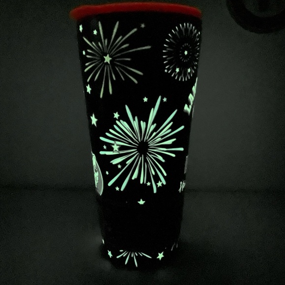 Buc-ee’s July 4th Tumbler - Picture 4 of 10